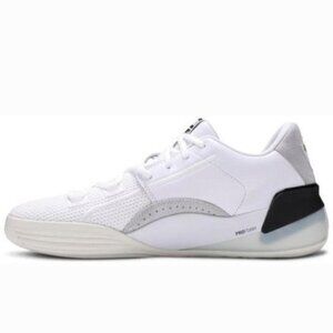 Puma Men's White and Black Trainers